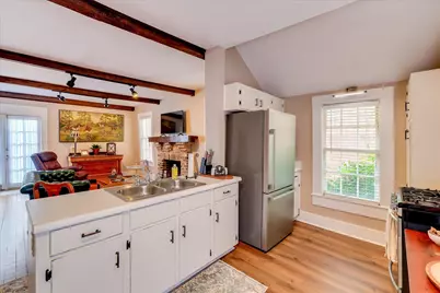 241 Laurens Street SW #Apt C, Aiken, SC 29801 - Photo 11