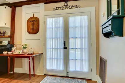 241 Laurens Street SW #Apt C, Aiken, SC 29801 - Photo 3