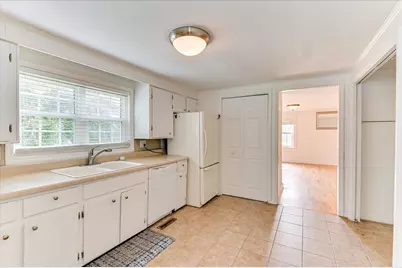 208 W Terrace Street, Edgefield, SC 29824 - Photo 15