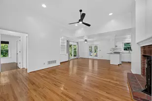 204 Buck Point Ct, Aiken, SC 29803 - Photo 11