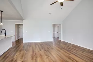 140 Sutton Ct, Graniteville, SC 29829 - Photo 7