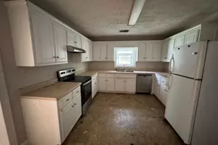 800 Mobley St, Johnston, SC 29832 - Photo 3