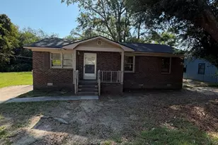 167 Canna St, Barnwell, SC 29812 - Photo 1