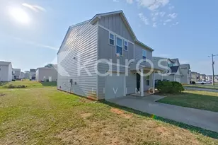 226 Bennett Dairy Rd, Spartanburg, SC 29307 - Photo 3