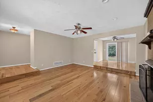 28 Fawnwood Dr E, Aiken, SC 29803 - Photo 5