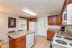 105 Florence St, Aiken, SC 29801 - Photo 9