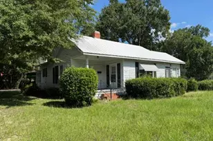 1418 Jackson St, Barnwell, SC 29812 - Photo 3