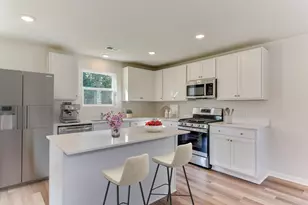 8232 Smooth Whiskey Cir, New Ellenton, SC 29809 - Photo 5