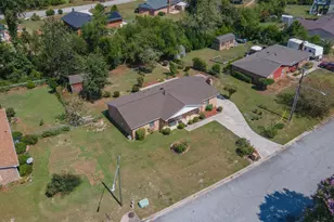 3323 Ravenwood Dr, Augusta, GA 30907 - Photo 3