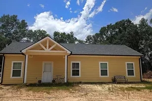498 Bauskett St, Edgefield, SC 29824 - Photo 19
