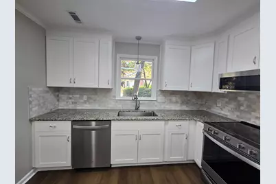 805 Oak Place, Aiken, SC 29801 - Photo 17