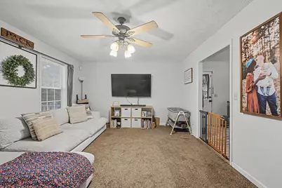 220 Thurmond Street, Edgefield, SC 29824 - Photo 3