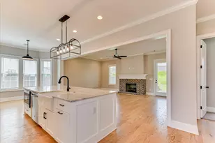 427 Woodlawn St, Evans, GA 30809 - Photo 9
