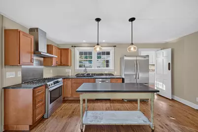 237 Barnard Avenue SE, Aiken, SC 29801 - Photo 5