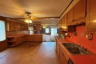 20 Robinson St, Warrenville, SC 29851 - Photo 5