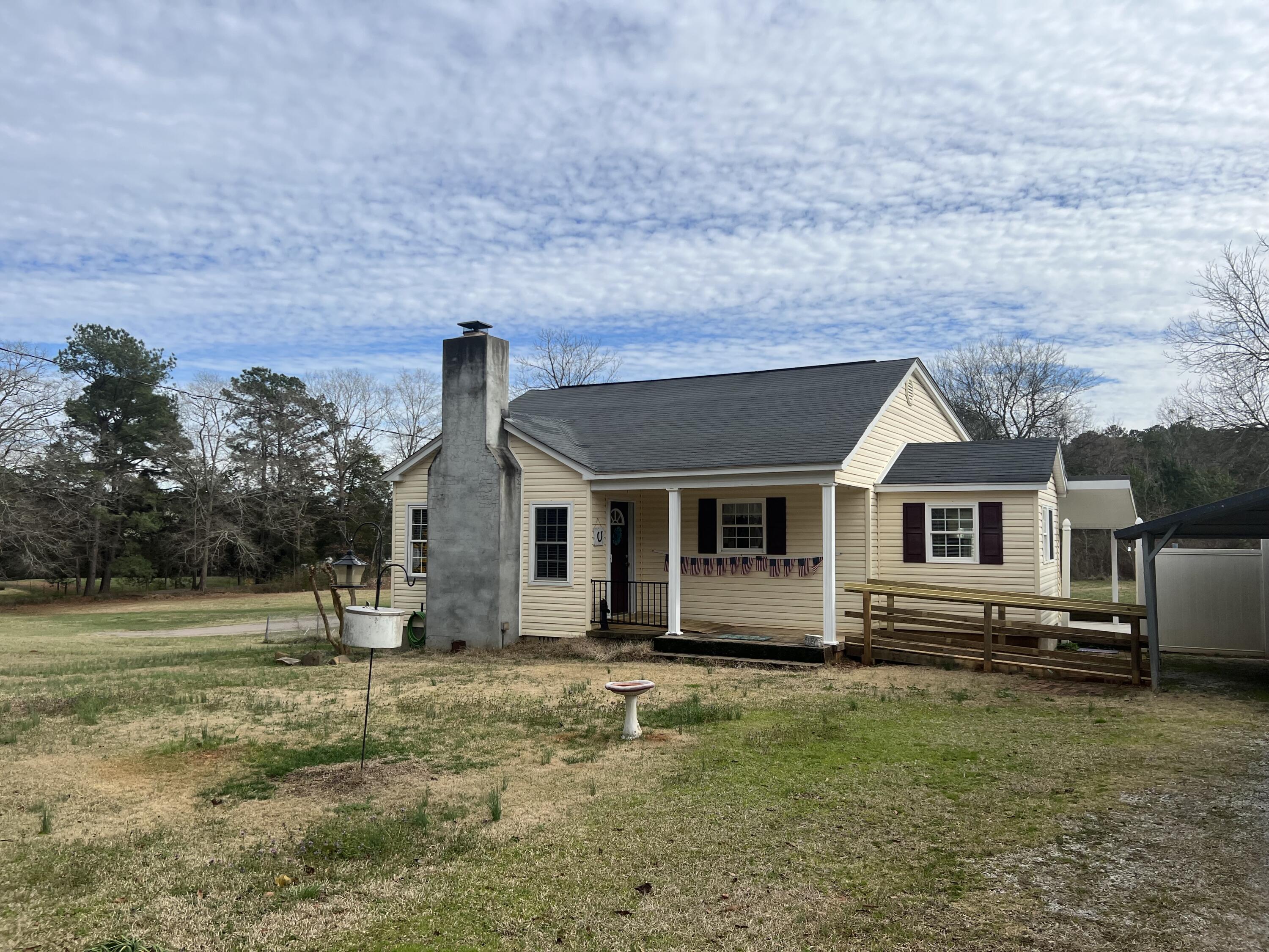 212 Old Edgefield Rd, Plum Branch, SC 29845 - MLS 205064 - Coldwell Banker