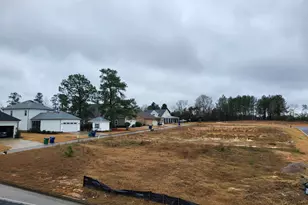 302 Devereux Dr, Aiken, SC 29803 - Photo 1