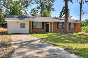 605 Kershaw Dr, North Augusta, SC 29841 - Photo 1