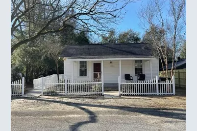 211 Edgefield Avenue NE, Aiken, SC 29801 - Photo 1