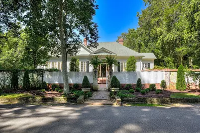 335 Sumter Street SE, Aiken, SC 29801 - Photo 1