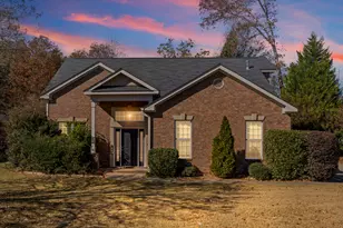 215 Bainbridge Dr, Aiken, SC 29803 - Photo 1