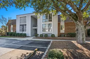 327 Laurens St SW, Aiken, SC 29801 - Photo 1