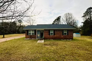 44 Kemp Rd, Edgefield, SC 29824 - Photo 1