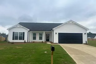 824 Brewer Dr, Aiken, SC 29803 - Photo 1