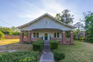 313 Lynch St, Edgefield, SC 29824 - Photo 1