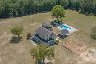 314 Hickory Ln, Williston, SC 29853 - Photo 1