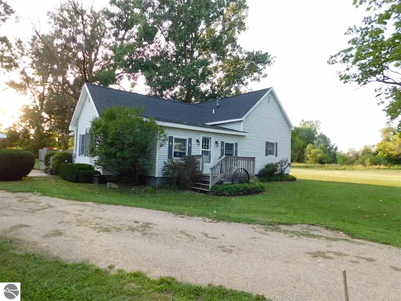 213 N Grace St, McBain, MI 49657 MLS 1879481 Coldwell Banker