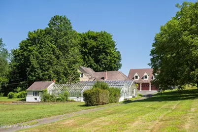 10 Cliffdale Road, Greenwich, CT 06831 - Photo 33