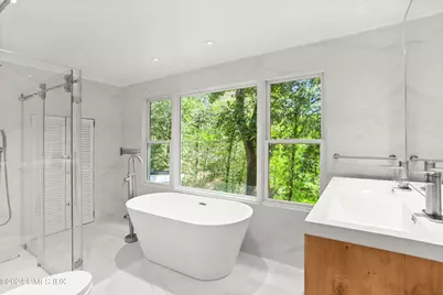 979 Lake Avenue, Greenwich, CT 06831 - Photo 41