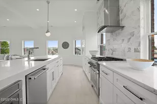 111 Mill St, Greenwich, CT 06830 - Photo 9