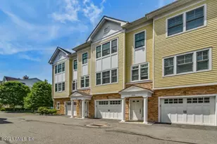 69 Riverdale Ave, Greenwich, CT 06831 - Photo 5