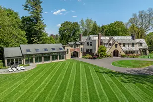21 Calhoun Dr, Greenwich, CT 06831 - Photo 1