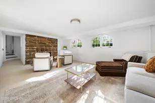 21 Calhoun Dr, Greenwich, CT 06831 - Photo 49