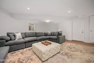 21 Calhoun Dr, Greenwich, CT 06831 - Photo 33