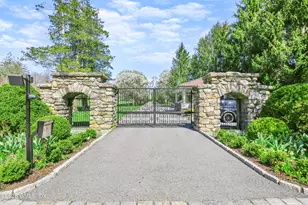 8 Chieftans Rd, Greenwich, CT 06831 - Photo 5