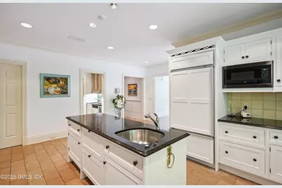 8 Chieftans Road, Greenwich, CT 06831 - Photo 25