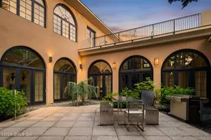 41 Meadow Wood Dr, Greenwich, CT 06830 - Photo 7