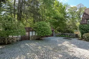 78 Khakum Wood Rd, Greenwich, CT 06831 - Photo 29