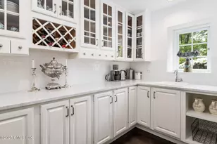 78 Khakum Wood Rd, Greenwich, CT 06831 - Photo 9