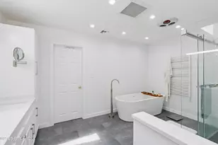 51 Orchard Pl, Greenwich, CT 06830 - Photo 11