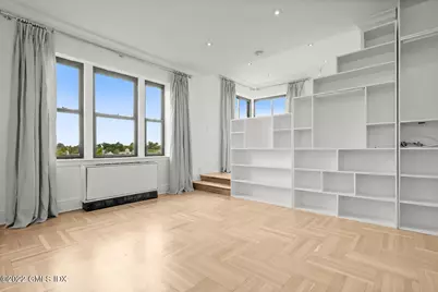 40 W Elm Street #5C, Greenwich, CT 06830 - Photo 15