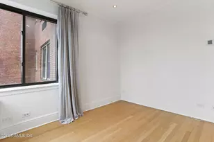 40 W Elm St, Greenwich, CT 06830 - Photo 9