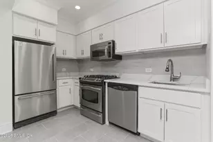 40 W Elm St, Greenwich, CT 06830 - Photo 1