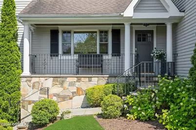 32 Meyer Place, Greenwich, CT 06878 - Photo 7