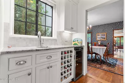 20 Cook Road, Stamford, CT 06902 - Photo 9