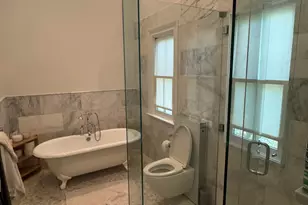 65 Sherwood Pl, Greenwich, CT 06830 - Photo 15